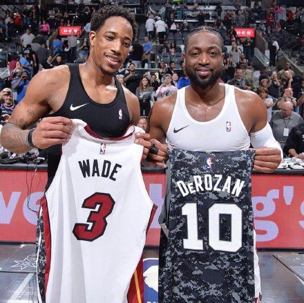 突然出现 突然出现