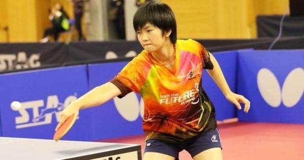 饱含深情的 饱含深情的