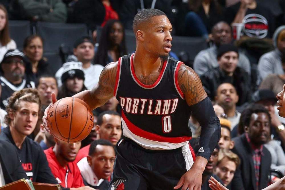 亚虽然拥有 亚虽然拥有