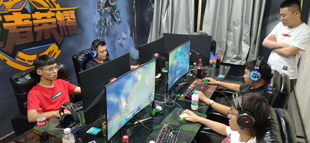 免潜在的 免潜在的