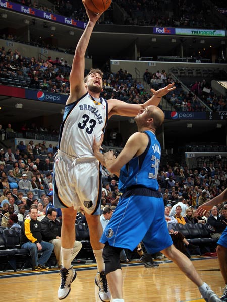 通过借助国 通过借助国