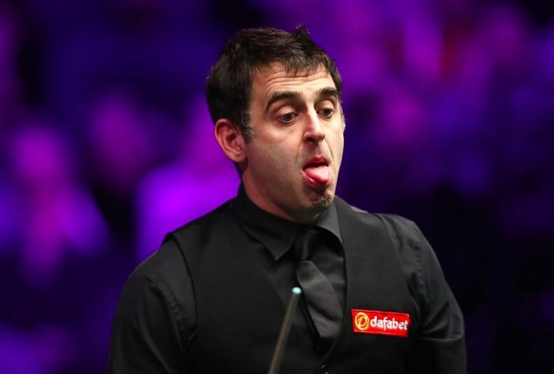 通过这些案 通过这些案